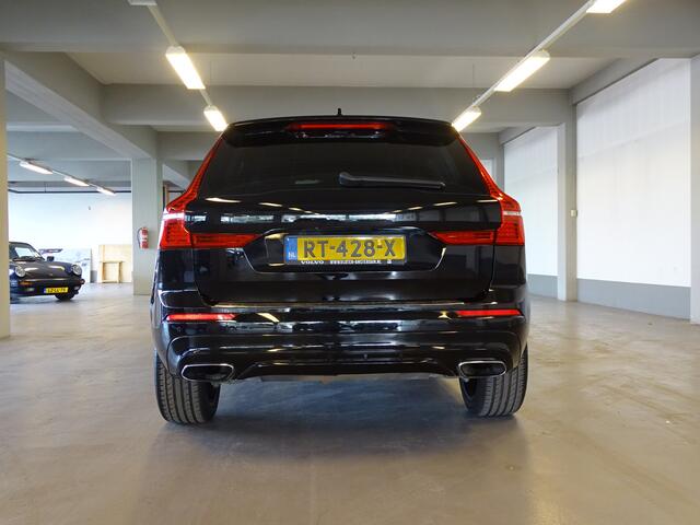 Volvo XC60 2.0 T8 Twin Engine AWD R-Design