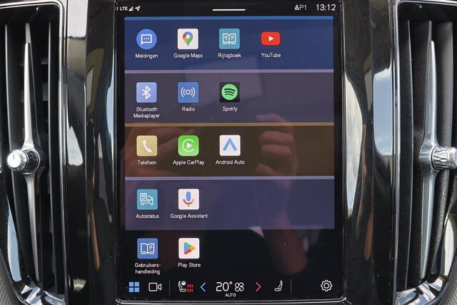 Volvo XC60 T6 Recharge AWD Plus Dark - LONG RANGE - Panorama/schuifdak - IntelliSafe Assist & Surround - 360º Camera - Harman/Kardon audio - Adaptieve LED koplampen - Verwarmde voorstoelen, stuur & achterbank - Parkeersensoren voor & achter - Elektr. bedienb. voorst