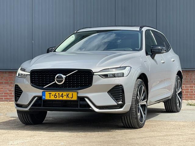 Volvo XC60 2.0 T6 Plug-In Hybrid AWD Dark Panoramadak / Trekhaak / Leder