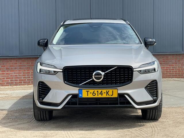 Volvo XC60 2.0 T6 Plug-In Hybrid AWD Dark Panoramadak / Trekhaak / Leder