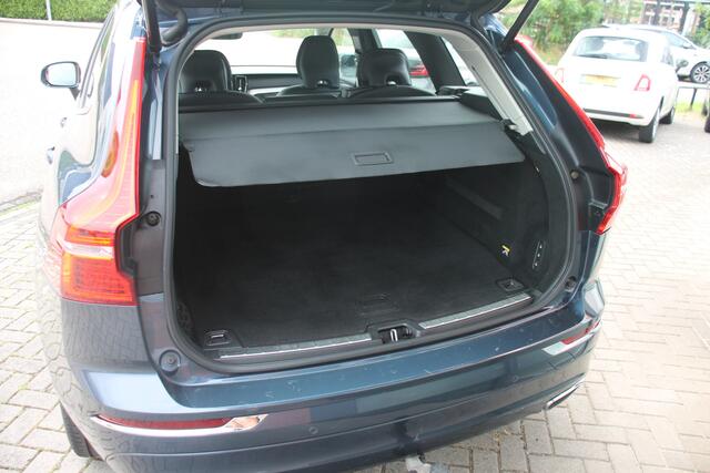 Volvo XC60 2.0 T8 Twin Engine AWD Inscription ? Panoramadak ? Leer ? Electr. trekhaak ? CarPlay