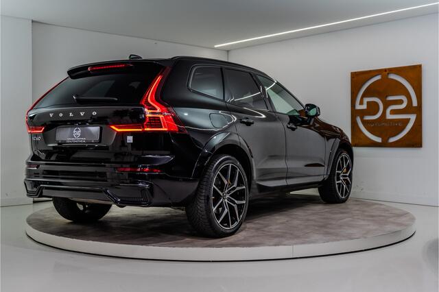 Volvo XC60 2.0 T8 AWD Polestar Engineered 455PK | Pano | Leder | Trekhaak | Memory | 12 MND Garantie