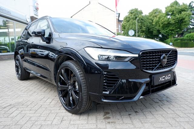 Volvo XC60 2.0 T6 AWD 350PK Plus Black Edition Rijjklaarprijs!