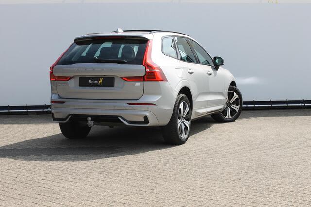Volvo XC60 T6 350PK Automaat Plug-in hybrid AWD Plus Dark Apple Carplay / Adaptive cruise control / Panorama dak / Elektrisch bedienbare bestuurderstoel met geheugen / Keyless Entry / Elektrische achterklep