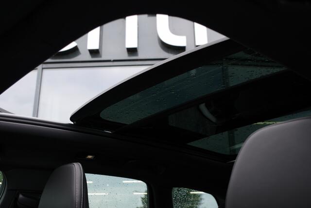 Volvo XC60 2.0 T6 Plug-in hybrid AWD 350 PK Plus Dark, Panoramadak, Luchtvering, Keyless, Memory, Carplay