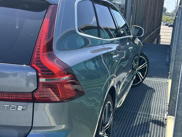 Volvo XC60 2.0 T8 Twin Engine AWD R-Design / Trekhaak / Pano. dak / Massagestoelen / Verwarmde en geventileerde stoelen / Elek. stoelen / Luchtvering / 360 camera / Pilot assist /