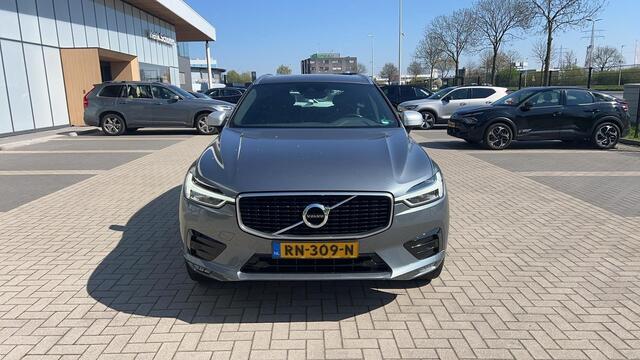 Volvo XC60 T5 R-Design | Parkeercamera | DAB+ | Apple Carplay | Alarm klasse 3 | BLIS | Lighting Pack | Full Map navigatie |