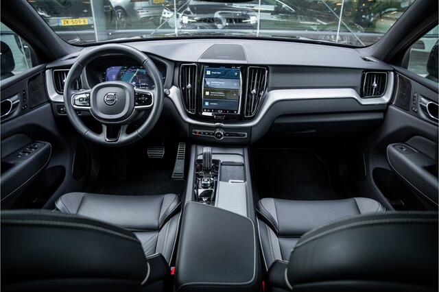 Volvo XC60 2.0 T6 Recharge AWD Plus Dark Black Edition Panodak ** Harman & Kardon ** 360 camera