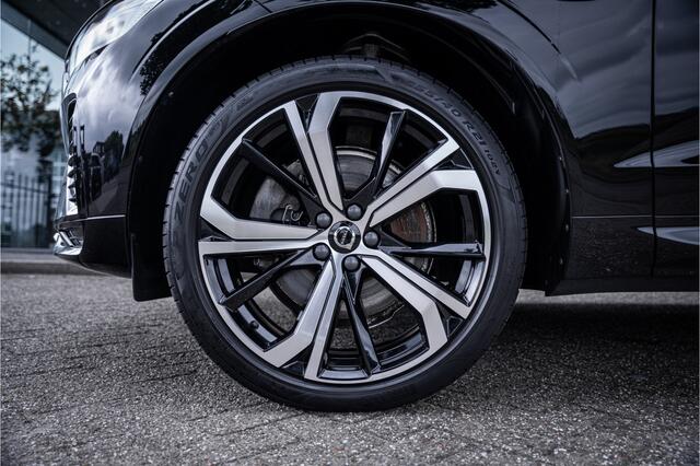 Volvo XC60 2.0 T6 Recharge AWD Plus Dark Black Edition Panodak ** Harman & Kardon ** 360 camera