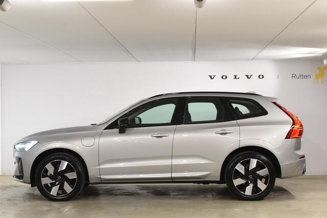 Volvo XC60 T6 350PK Long Range AWD Ultra Dark / Navigatie / Adaptieve Cruisecontrol / Head Up-Display / Panorama dak / Leder / Elektrische stoelen / 360 Camera / Trekhaak /