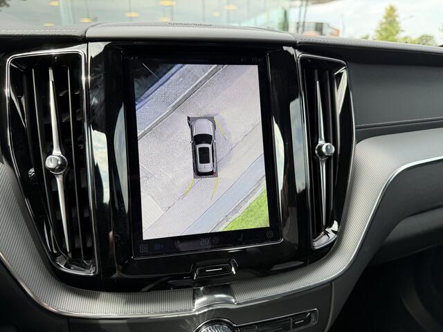 Volvo XC60 T8 (455pk) Recharge AWD Plus Black Edition ** Panodak ** HUD ** H&K ** 360 camera ** Trekhaak NP 80K **