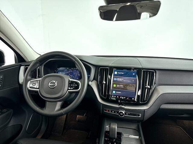 Volvo XC60 T6 Aut. Plug-in hybrid AWD Plus Dark | Panoramadak | 360° camera | Stoel- en stuurverwarming | Trekhaak