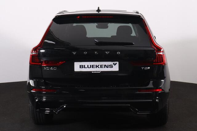 Volvo XC60 T8 Recharge AWD Ultra Dark - LONG RANGE - Panorama/schuifdak - IntelliSafe Assist & Surround - 360º Camera - Harman/Kardon audio - Adaptieve LED koplampen - Verwarmde voorstoelen, stuur & achterbank - Parkeersensoren voor & achter - Elektr. bedienb. voors