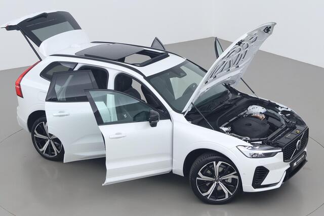 Volvo XC60 T8 Plug-in hybrid Ultra Dark | Luchtvering | Panoramadak | Head-Up | 360 Camera | Harman/Kardon | 21 Inch