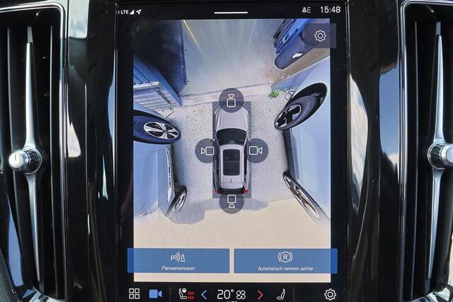 Volvo XC60 T6 Recharge AWD Plus Dark - Panorama/schuifdak - IntelliSafe Assist & Surround - 360º Camera - Verwarmde voorstoelen, stuur & achterbank - Parkeersensoren voor & achter - Elektr. bedienb. voorstoelen met geheugen - Draadloze tel. lader - Elektr. inklapbar