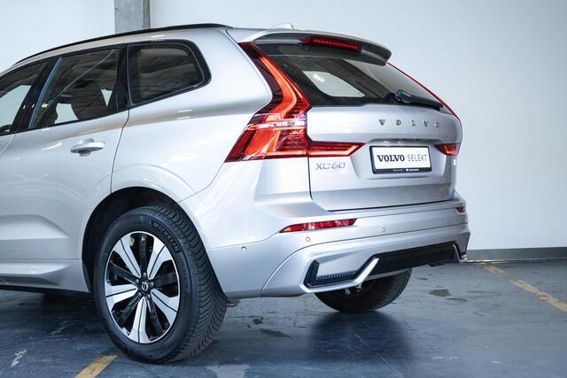 Volvo XC60 T6 Automaat AWD Plus Dark | Verwarmbare Voor- En Achterstoelen | 360 Graden Camera | Apple Carplay/Android Auto | Adaptieve Cruise Control | Electronic Climate Control| Elektrisch Glazen Panorama Dak | Dodehoekdetectie Met Correctie | Draadloze Telefoonla