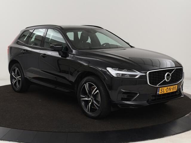 Volvo XC60 2.0 Recharge T8 AWD R Design | Panoramadak | Head-Up | 360 Camera | Stoel & stuurverwarming | Carplay | Keyless | Harman/Kardon | Navigatie | Half leder | Memory | PHEV | Plug In