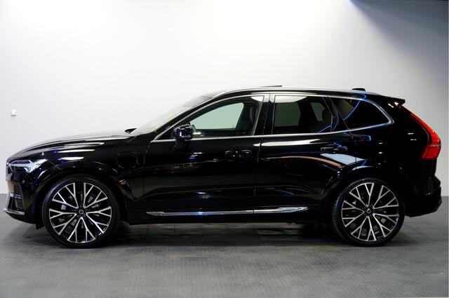 Volvo XC60 2.0 T8 AWD 287kW/390pk Aut8 Plug-In Hybrid Ultimate Bright LUCHTVERING + BOWERS&WILKINS + PANORAMADAK + STOELMASSAGE + STANDKACHEL + + PILOT ASSIST + ADAPT.CRUISE + STOELVERWARMING&-VENTILATIE + 360 CAMERA + STUURVERWARMING + PARKSENSOREN + 22" LM-VELGEN!