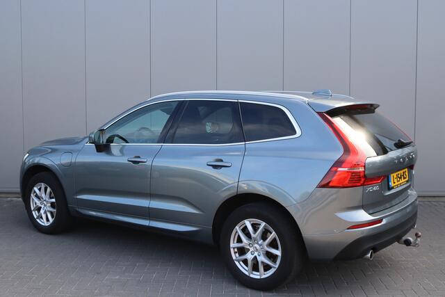 Volvo XC60 2.0 T8 Twin Engine AWD Momentum Pro Open-dak/Trekhaak/Camera/Leder/Carplay-android