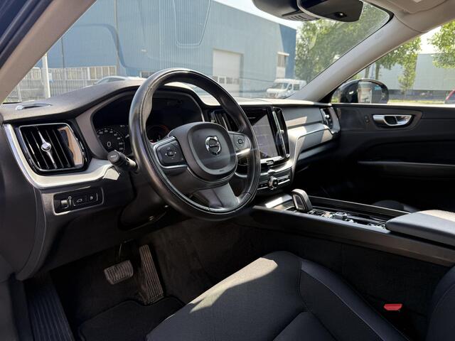 Volvo XC60 2.0 Recharge T6 AWD R-Design H&K l CarPlay l Pano