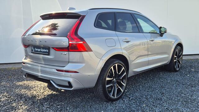 Volvo XC60 2.0 T8 PHEV AWD Ultra Dark Luchtvering - Bowers Wilkins Sound - 22 Licht metalen Wielen - Gelamineerde zijruiten - Maddage funcite voorstoelen - Alarm - Climate - RC20 Lederen interieur