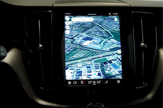 Volvo XC60 2.0 T8 AWD 342kW/465pk Aut8 Polestar Engineered BOWERS&WILKINS + ÖHLINS ONDERSTEL + PANORAMADAK + PILOT ASSIST + FULL LED KOPLAMPEN + 360 CAMERA + STANDKACHEL + ON-CALL + ADAPT.CRUISE + STOEL-&STUURVERWARMING + 22" LM-VELGEN!!