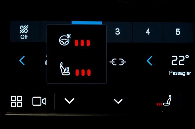 Volvo XC60 2.0 T8 AWD 342kW/465pk Aut8 Polestar Engineered BOWERS&WILKINS + ÖHLINS ONDERSTEL + PANORAMADAK + PILOT ASSIST + FULL LED KOPLAMPEN + 360 CAMERA + STANDKACHEL + ON-CALL + ADAPT.CRUISE + STOEL-&STUURVERWARMING + 22" LM-VELGEN!!