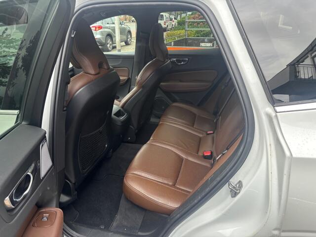 Volvo XC60 2.0 T5 AWD INSCR.