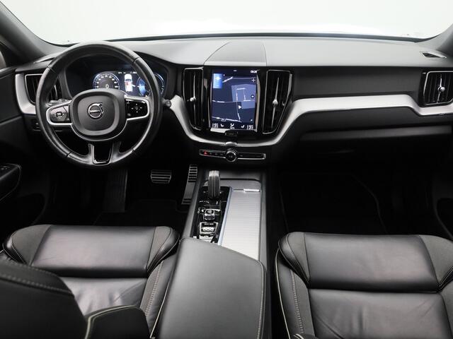 Volvo XC60 2.0 Recharge T6 AWD R-Design | PANO | ADAPTIVE | KEYLESS | STOEL- EN STUURVERW.