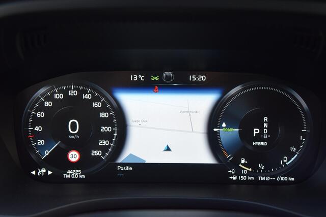 Volvo XC60 T8 AWD Inscription R-Design met 360cam/Pano/Trekha