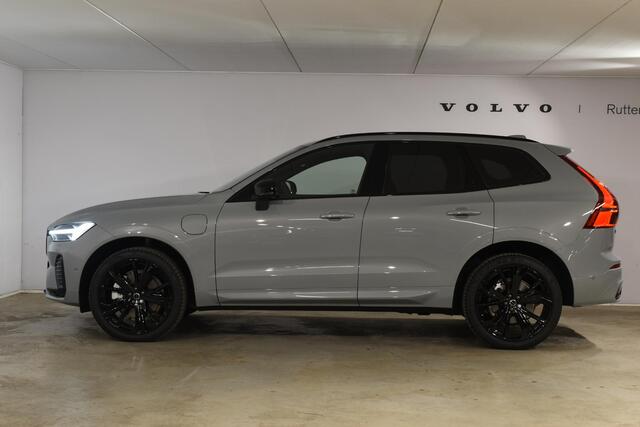 Volvo XC60 T6 350PK AWD Plus Black Edition / Head Up Display / 360 Camera / Panorama Dak / Lederen Bekleding / Elektrische Stoelen / Stuur & Stoelverwarming /