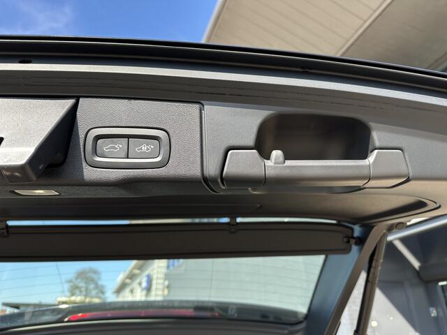 Volvo XC60 2.0 T6 Black Edition AWD Plug-in hybrid Panodak Leer 360Camera