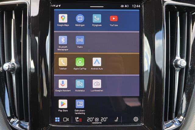 Volvo XC60 T8 Recharge AWD Ultra Black Edition - LONG RANGE - Luchtvering - Panorama/schuifdak - IntelliSafe Assist & Surround - 360º Camera - Adaptieve LED koplampen - Verwarmde voorstoelen, stuur & achterbank - Parkeersensoren voor & achter - Elektr. bedienb. voor