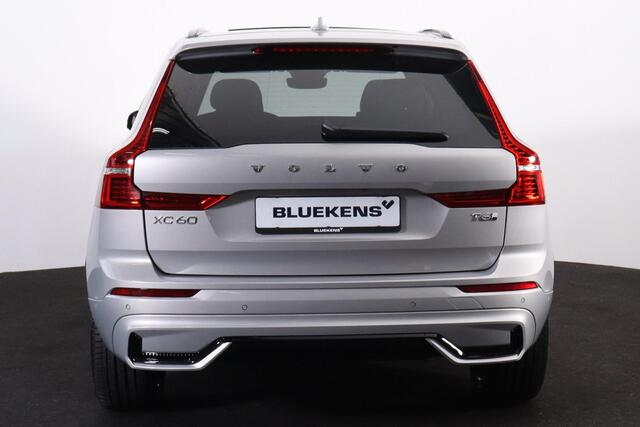 Volvo XC60 T6 Plug-in hybrid AWD Plus Dark - 21' LMV - 360° camera - Panoramisch schuif-/kanteldak - Harman Kardon audio - Adaptive Cruise Control met Pilot Assist - BLIS dodehoekassistentie - Keyless - Stoelverwarming voor & achter - Verwarmbaar stuurwiel - Getint 