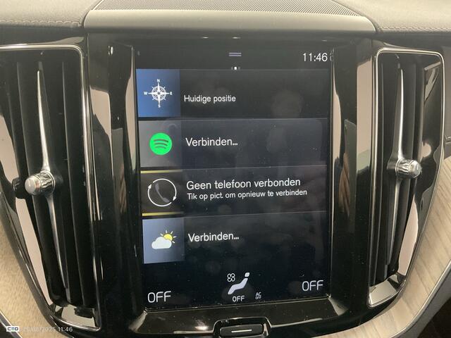 Volvo XC60 2.0 T8 Twin Engine AWD Inscription PANODAK | TREKHAAK | LEER | NAVI