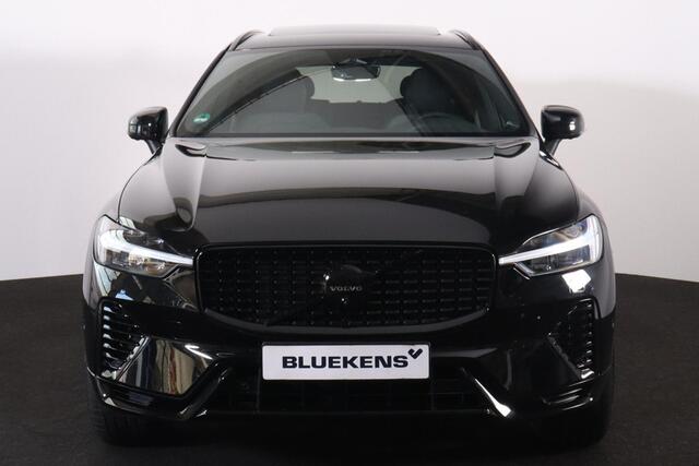 Volvo XC60 T6 Recharge AWD Plus Black Edition - LONG RANGE - Panorama/schuifdak - IntelliSafe Assist & Surround - 360º Camera - Harman/Kardon audio - Adaptieve LED koplampen - Verwarmde voorstoelen, stuur & achterbank - Parkeersensoren voor & achter - Elektr. bedien