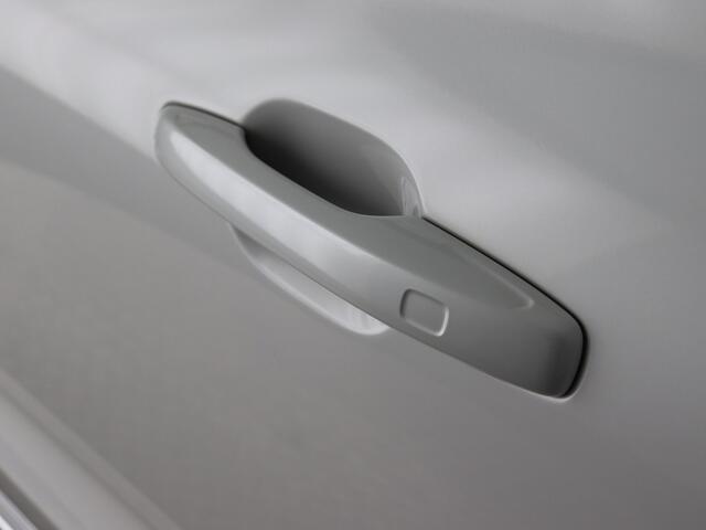 Volvo XC60 2.0 T8 Plug-in hybrid AWD Ultra Black Edition (Luchtvering / Pano / Stoelkoeling-verw. / H&K / 21'')