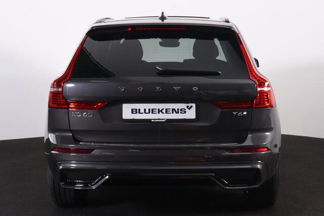Volvo XC60 T6 Recharge AWD Plus Dark - LONG RANGE - Panorama/schuifdak - IntelliSafe Assist & Surround - 360º Camera - Harman/Kardon audio - Adaptieve LED koplampen - Verwarmde voorstoelen, stuur & achterbank - Parkeersensoren voor & achter - Elektr. bedienb. voorst