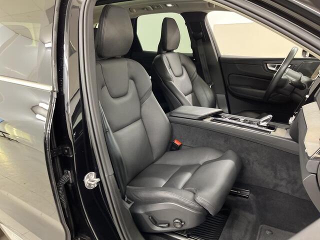 Volvo XC60 2.0 T8 Plug-in hybrid AWD Inscription | Long Range | Google | Trekhaak | Stoel verwarming | Standkachel | Stuur verwarming | Adaptieve cruise controle |