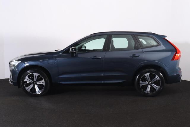 Volvo XC60 T6 Recharge AWD Plus Dark - Panorama/schuifdak - IntelliSafe Assist & Surround - 360º Camera - Verwarmde voorstoelen, stuur & achterbank - Parkeersensoren voor & achter - Elektr. bedienb. voorstoelen met geheugen - Draadloze tel. lader - Elektr. inklapbar