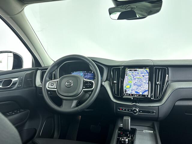 Volvo XC60 T6 Plug-in hybrid AWD Ultra Dark | Panoramadak | 360° camera | Head-up Display | Harman Kardon | Stoel- en Stuurverwarming | Trekhaak