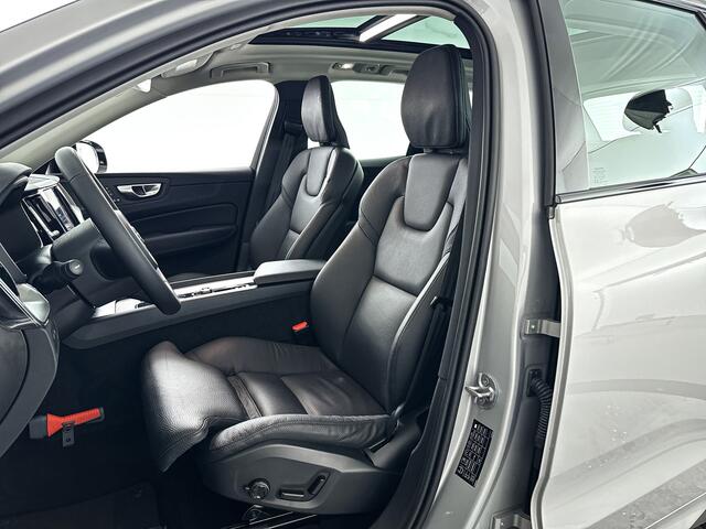 Volvo XC60 T6 Plug-in hybrid AWD Ultra Dark | Panoramdak | 360º camera | Harman Kardon | Stoel- en Stuurverwarming | Trekhaak