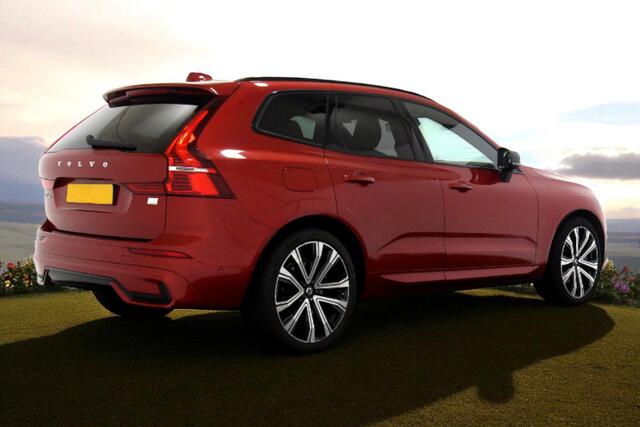 Volvo XC60 2.0 T8 AWD Recharge LONG RANGE 335kW/455pk Aut8 Ultimate Dark LUCHTVERING + HARMAN/KARDON + PANORAMADAK + EL.TREKHAAK + STOELMASSAGE + STOELVERWARMING&-VENTILATIE + 360 CAMERA + KEYLESS + PARKSENSOREN + 21" LM-VELGEN!!