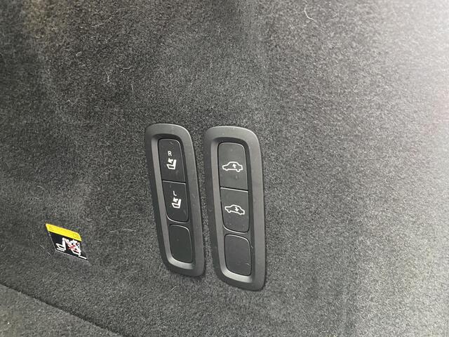 Volvo XC60 2.0 T5 AWD Inscription Luchtvering|B&W|Pano|360