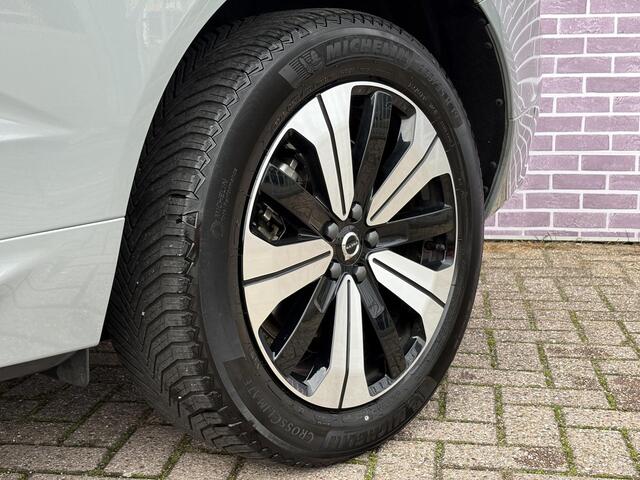 Volvo XC60 2.0 T6 Plug-in hybrid AWD Plus Dark | Adaptieve cruise control | 360° camera | Trekhaak | Stoel- en stuurverwarming | Dode hoek detectie BLIS | Panorama dak | All season banden | Google Auto |