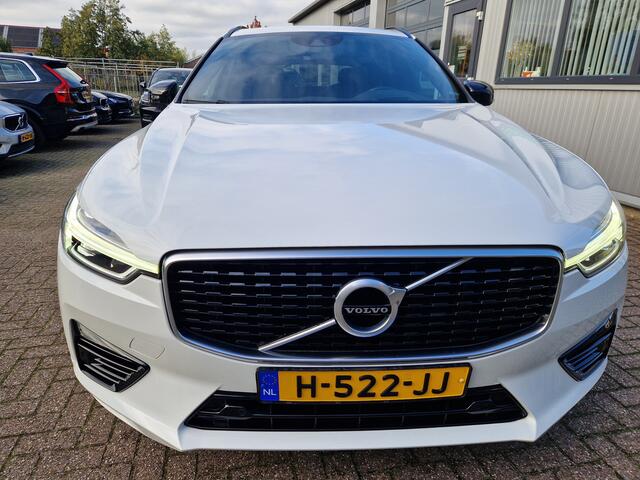 Volvo XC60 2.0 T8 Twin Engine AWD R-Design PANO | Luchtvering | Harman Kardon