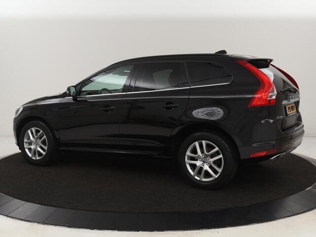 Volvo XC60 2.0 D4 FWD Momentum | Automaat | Camera Memory | Navigatie | Getint glas | Bluetooth | Cruise control | Stoelverwarming
