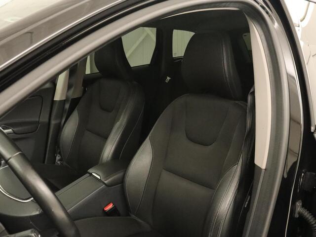 Volvo XC60 2.0 D4 FWD Momentum | Automaat | Camera Memory | Navigatie | Getint glas | Bluetooth | Cruise control | Stoelverwarming