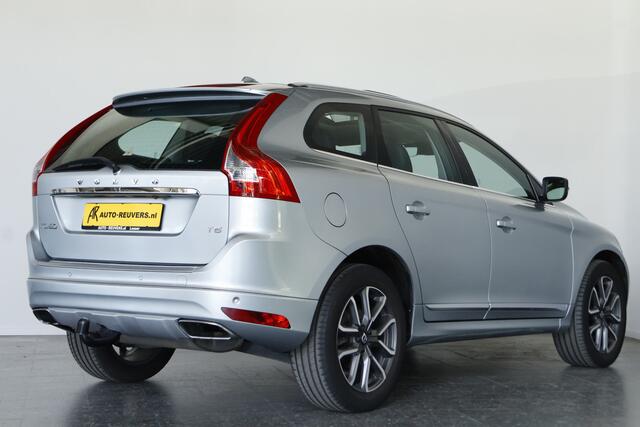 Volvo XC60 2.0 T5 FWD Polar+ / Pano / Leder / Standkachel / BiXenon / Trekhaak