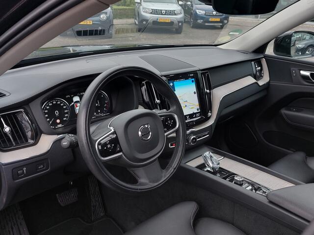 Volvo XC60 2.0 B4 197pk Automaat AWD Inscription | Navi | Apple Carplay+Android Auto | Clima | Adap.Cruise | Leder+Elek.Verstel.Memo | Panoramadak | Dodehoek+Rijstrooksensor | Pdc V+A+Camera | 19''lm
